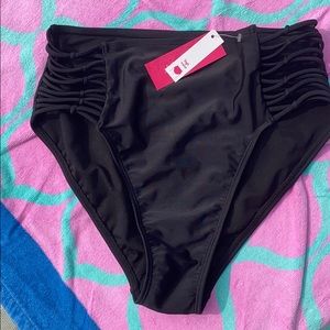 High waisted medium black bunking bottom